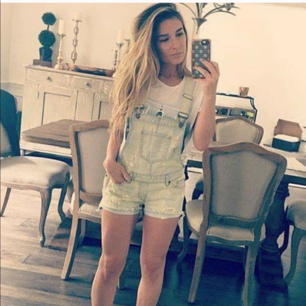 Kittenish overalls